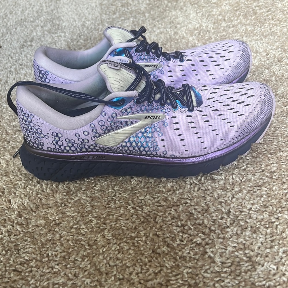 Women’s Brooks Glycerin 17
